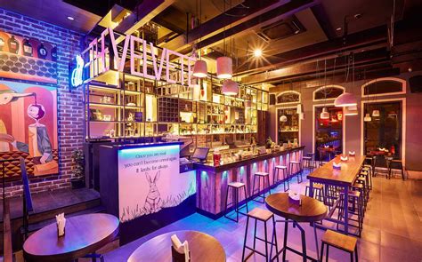 velveteen lounge and restaurant.